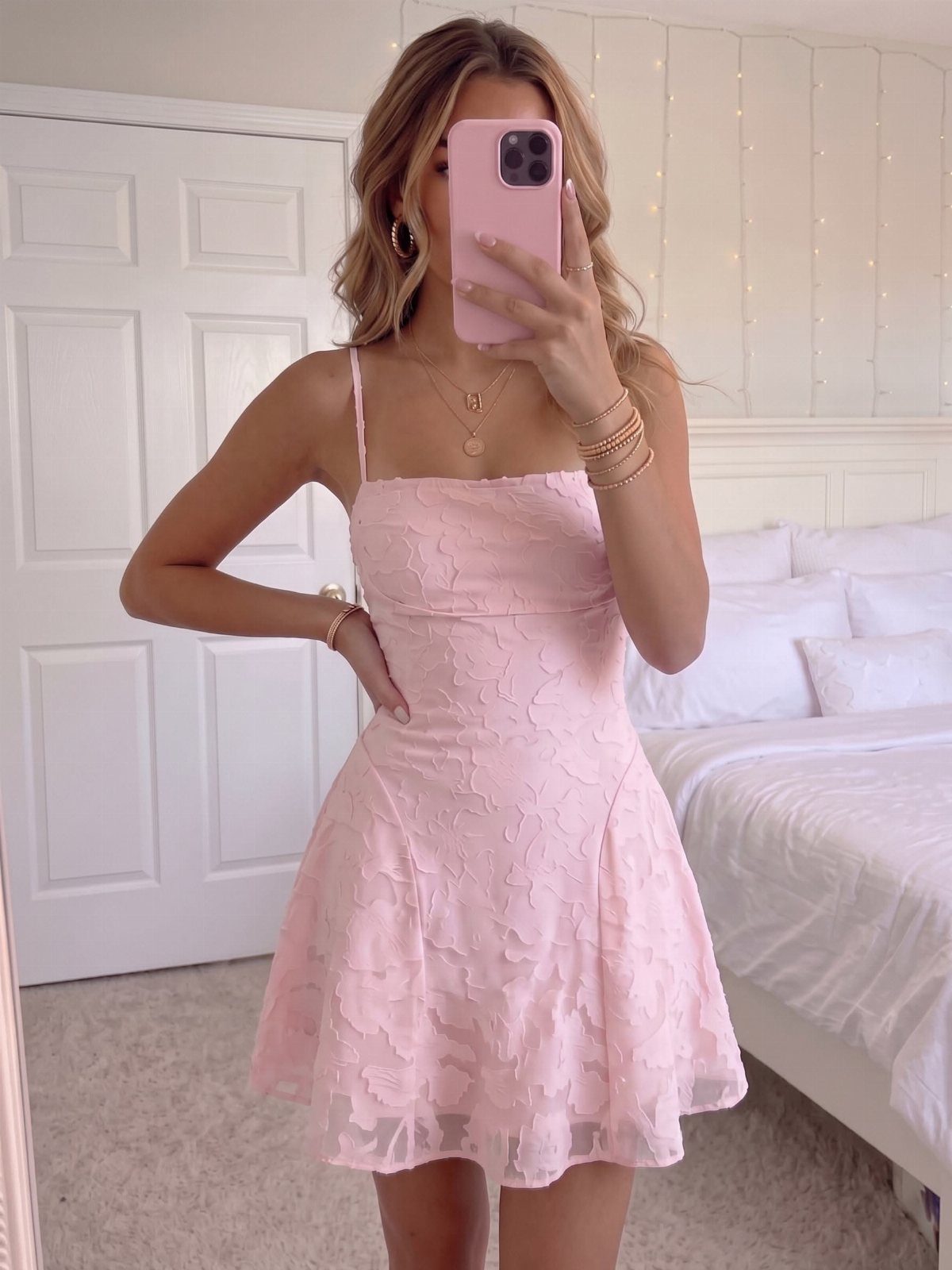 Lace Dress Short Ideas: 5 Looks for Parties and Dates 5 Woman in a short light pink lace dress taking a mirror selfie in bedroom