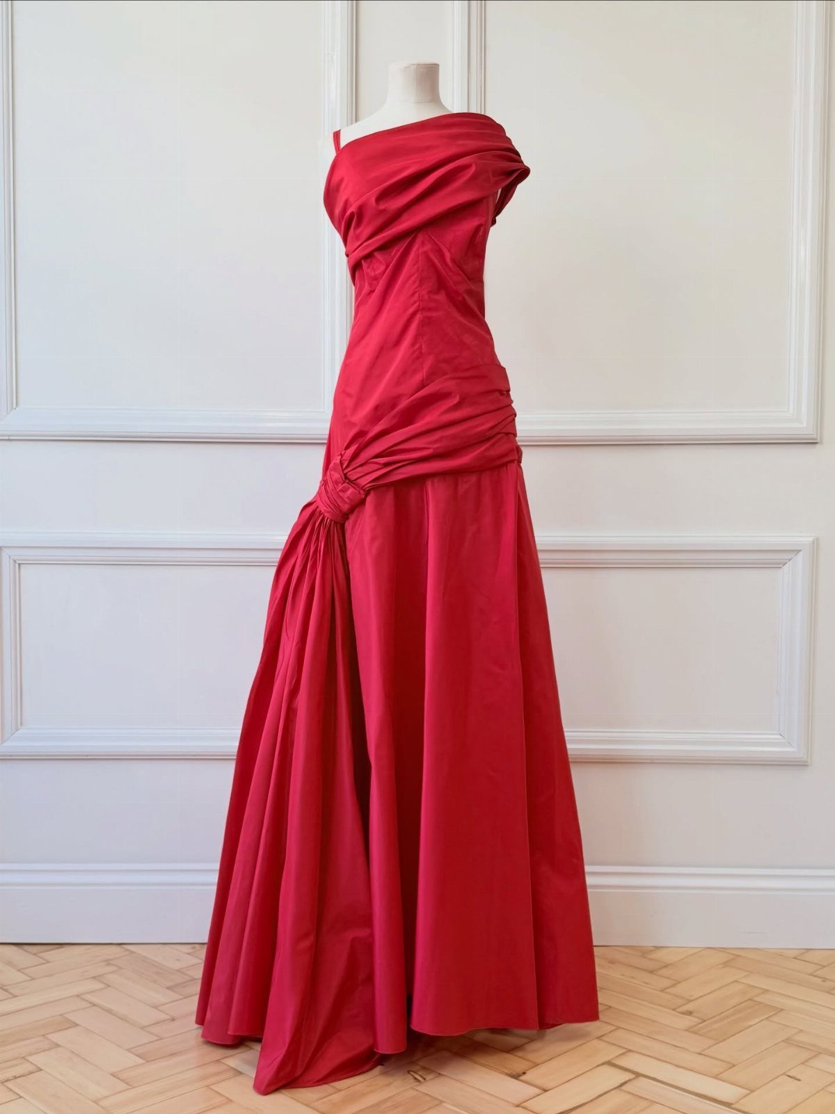Vintage Runway Dresses: 5 Ideas from Versace to Slip Styles 3 Red floor-length gown with draped detailing on a white mannequin against white walls